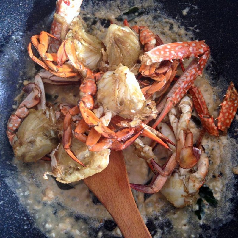 Resipi Ketam Goreng Telur Masin Ala Restoran. Memang Umphh 