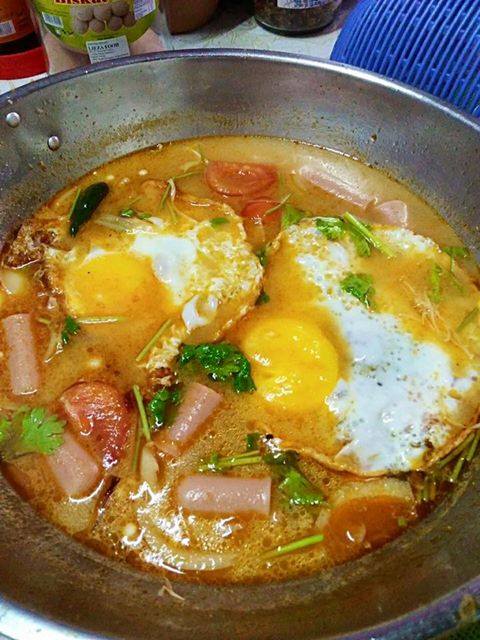 Resipi Viral Menjelang Tengah Bulan, Tomyam Telur Mata 